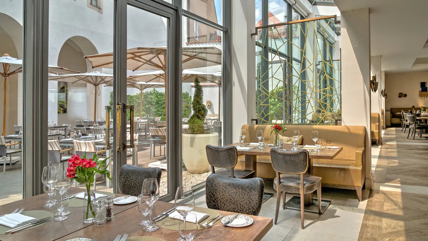 Hotel review Restaurants & Bars' - Augustine, a Luxury Collection Hotel, Prague - 1