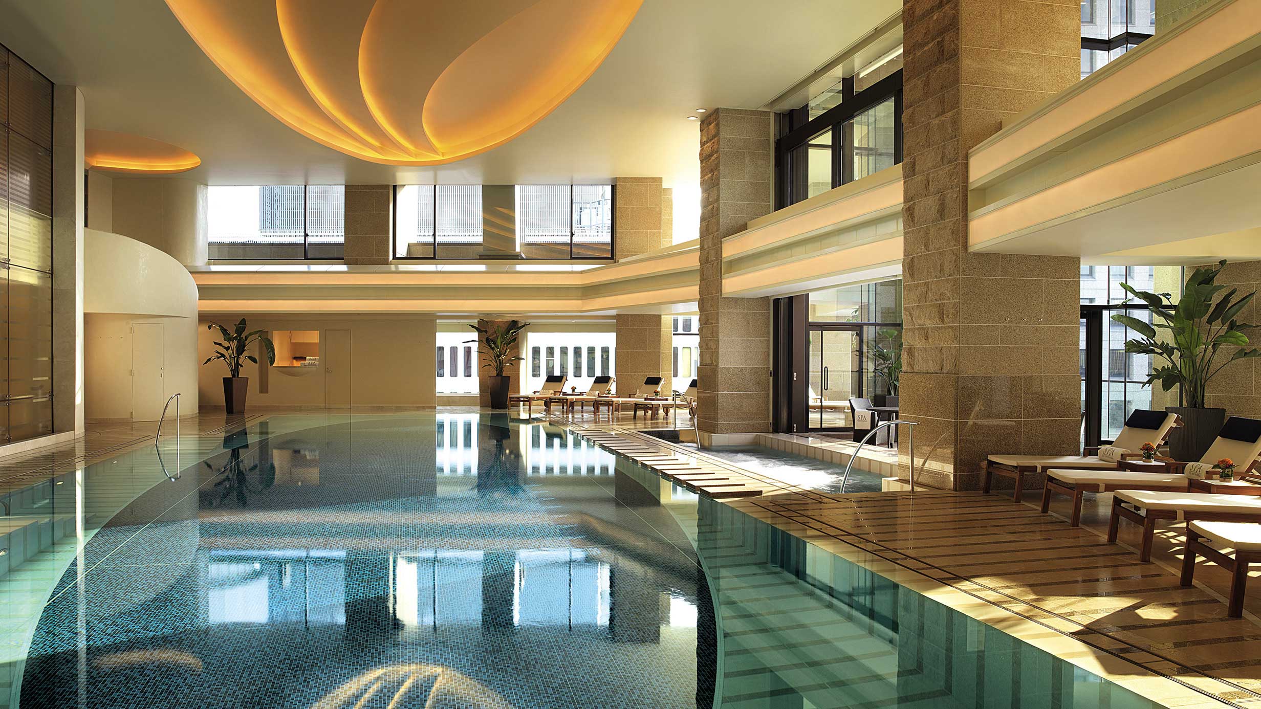 Hotel review Service & Facilities' - The Peninsula Tokyo - 0