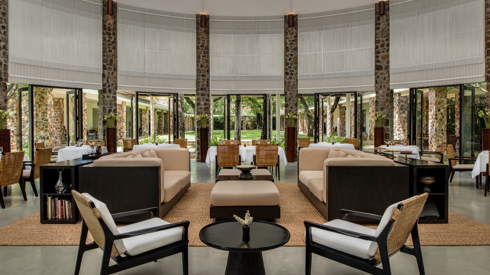 Hotel review Restaurants & Bars' - Amansara - 0