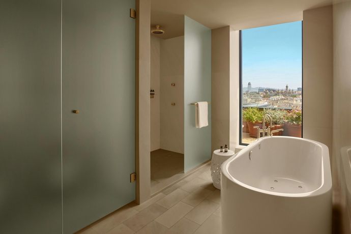 Verified hotel review - The Barcelona EDITION - 57