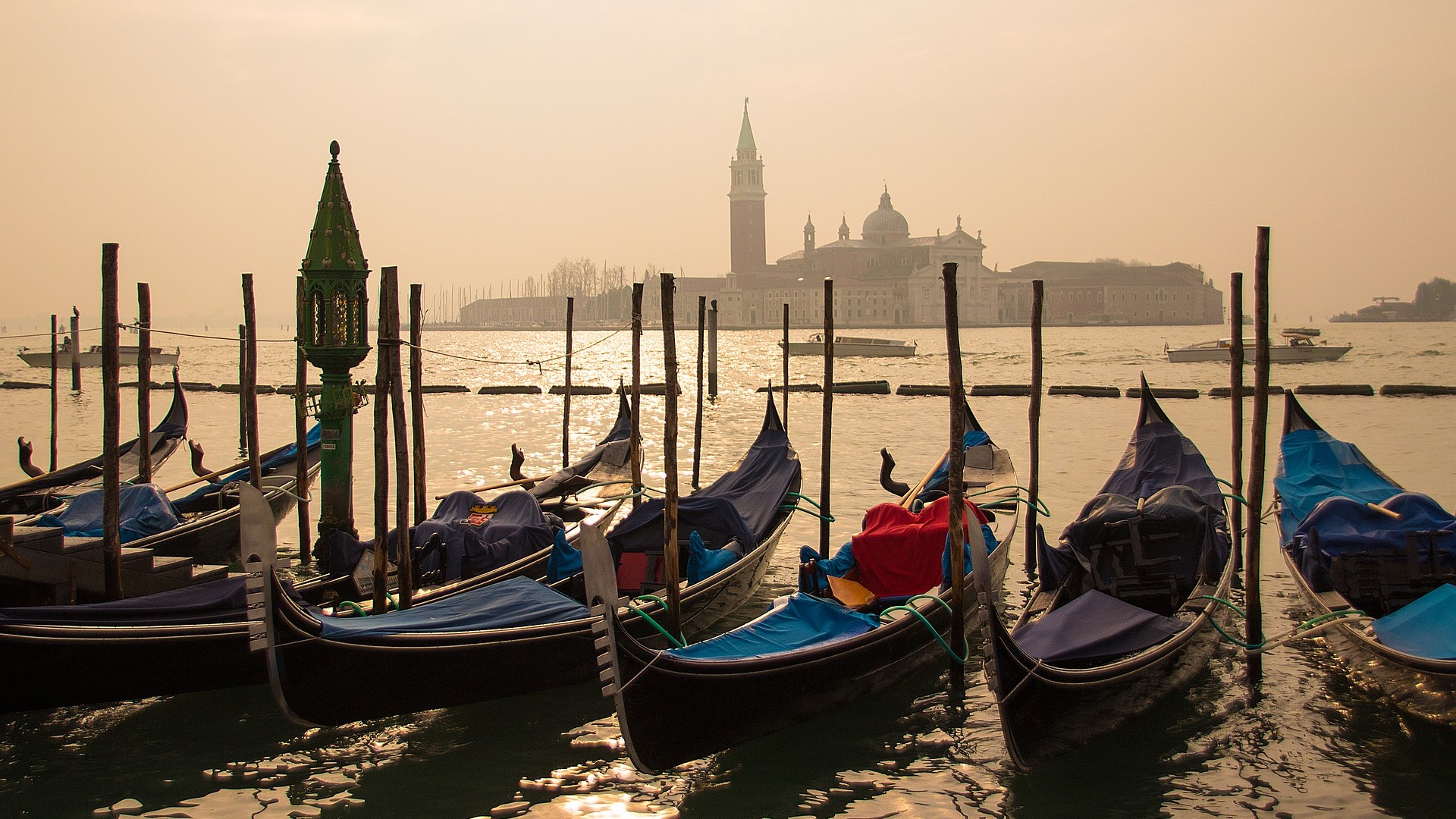 Venice Travel Guide image