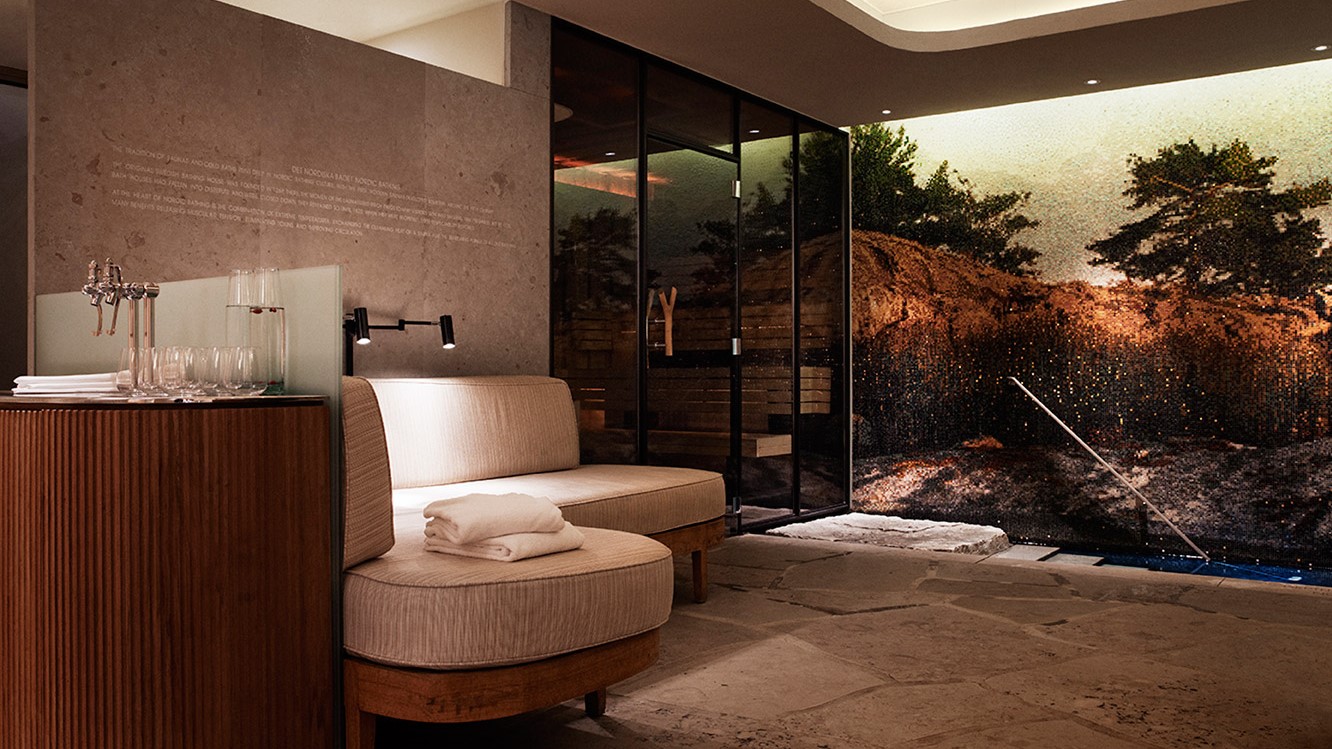 Hotel review What We Love' - Grand Hôtel Stockholm - 1