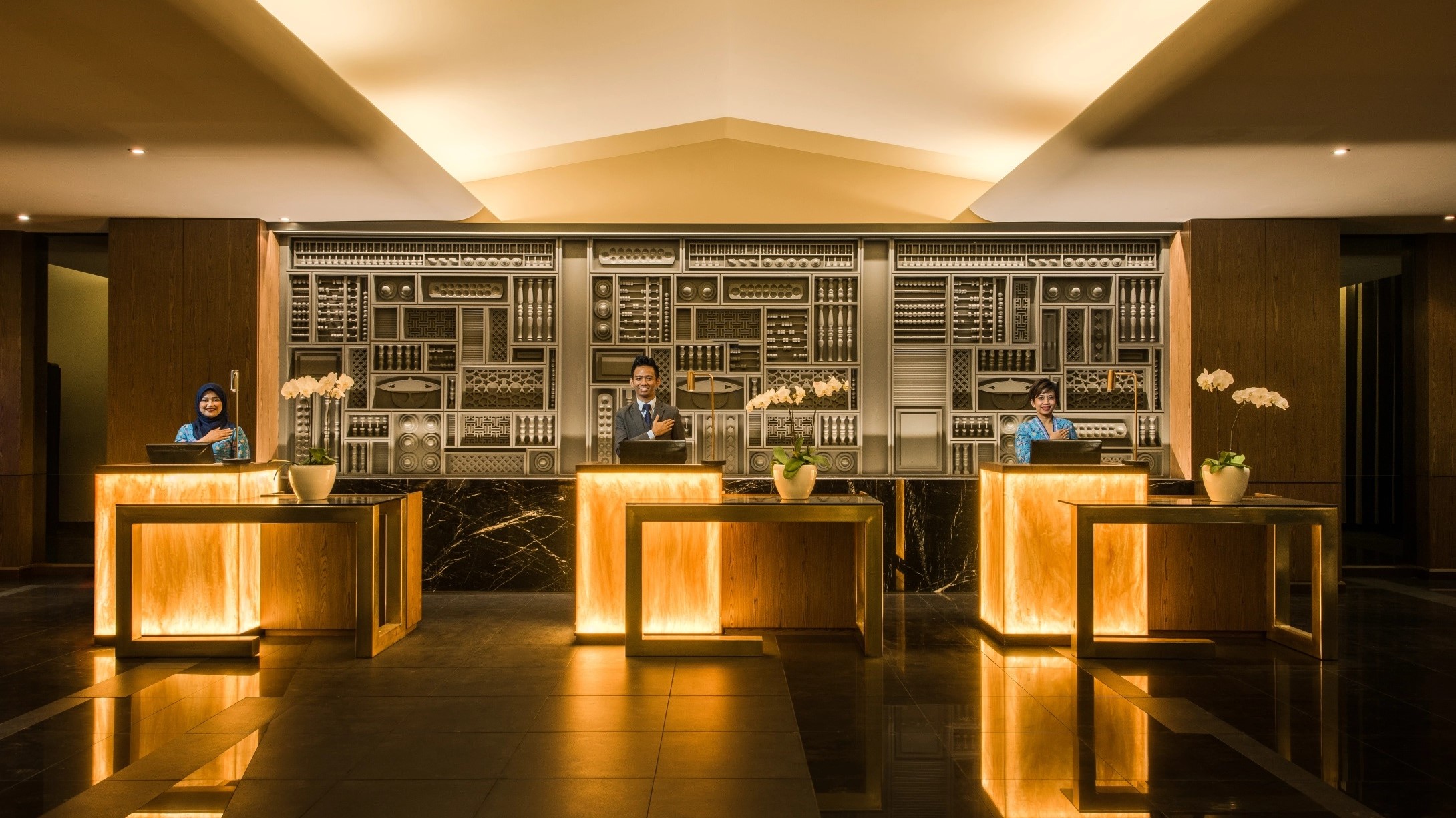 Airline review Airport experience - Malaysia Airlines - 1