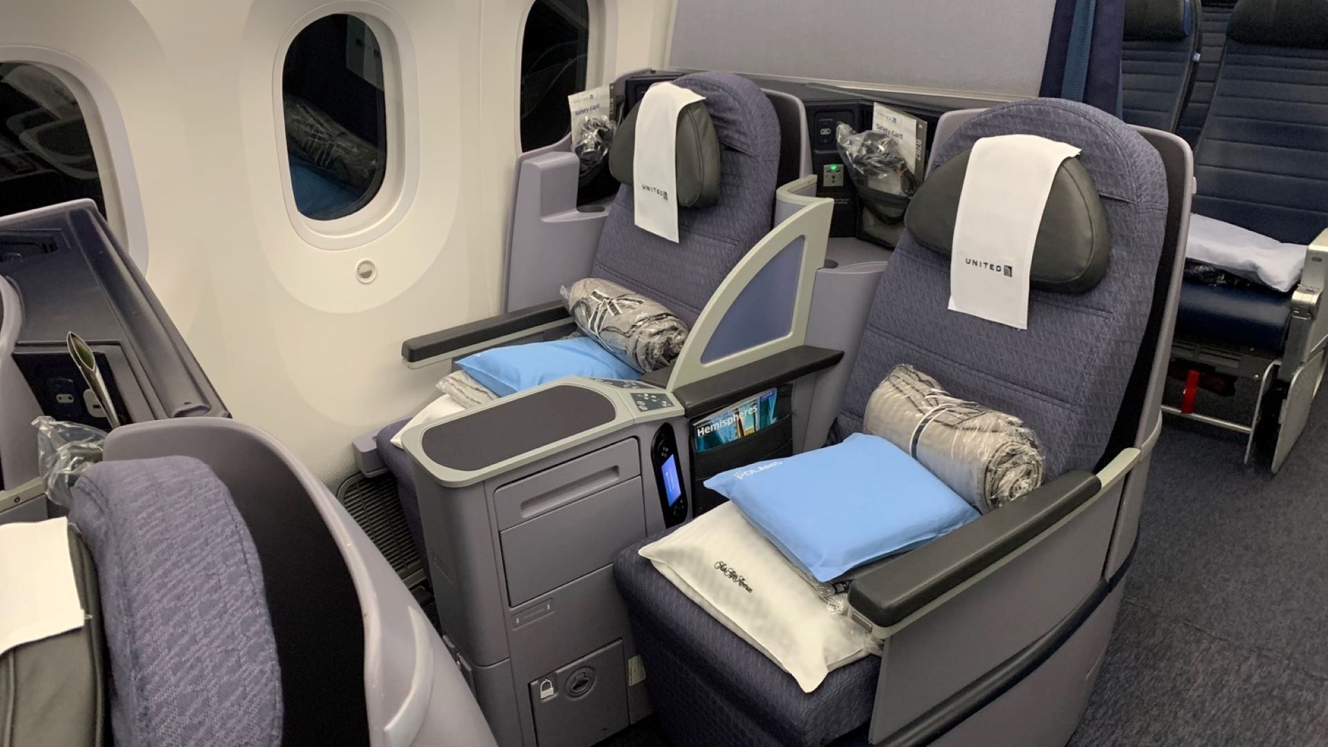 Airlines News - United retrofits Polaris seating to 767-400 fleet by mid-2023