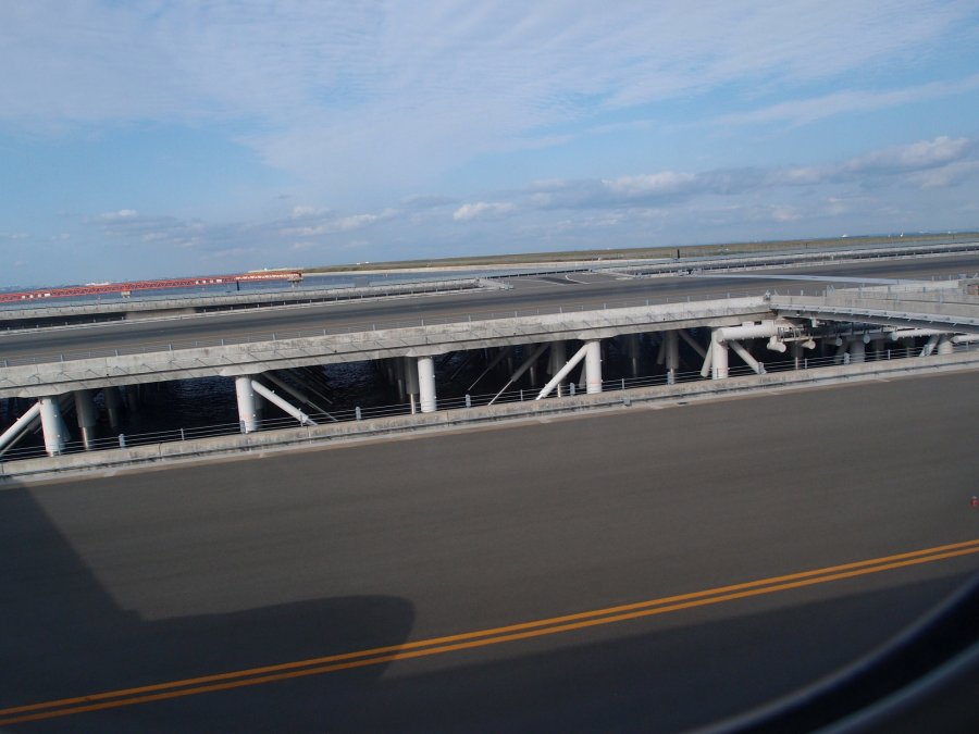 16A_B777.jpg