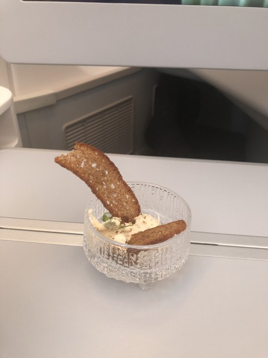 a350biz_3.jpg