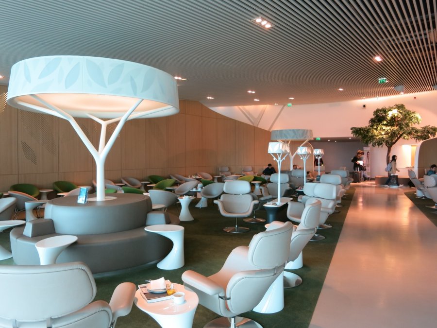 Air France Business lounge CDG 2E (L), lounge_08.JPG