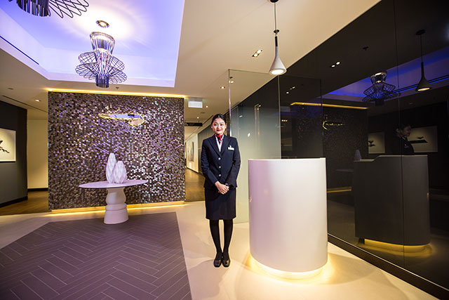 British Airways Lounge Singapore Changi 03.jpg