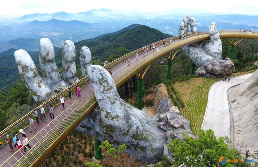 Golden bridge.jpg