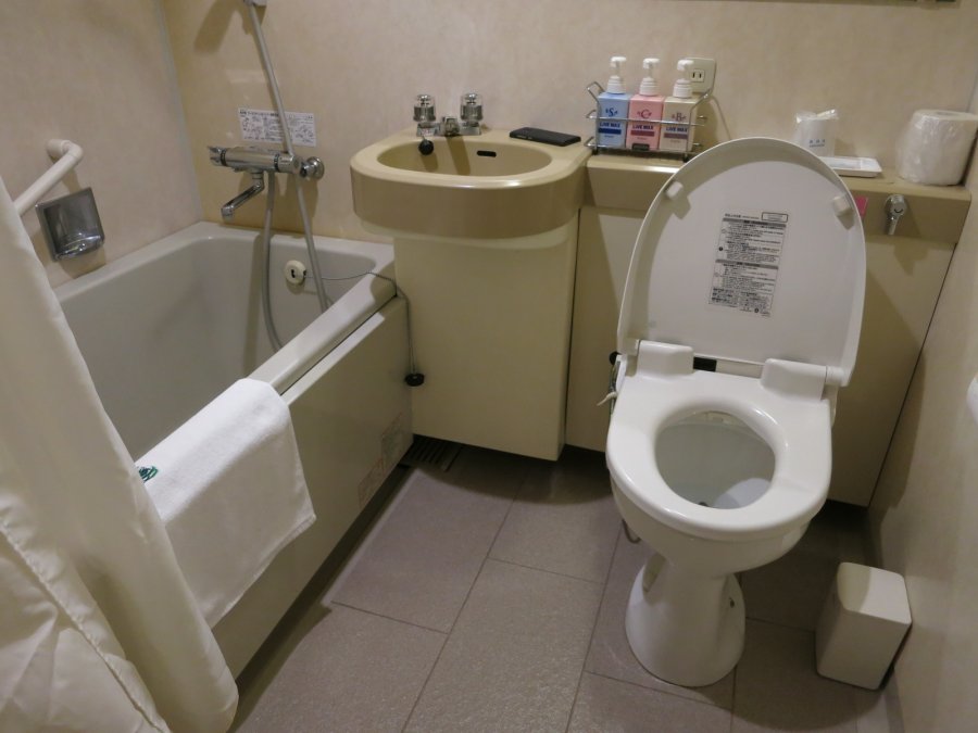 Hotel Livemax Shimbashi_05.JPG