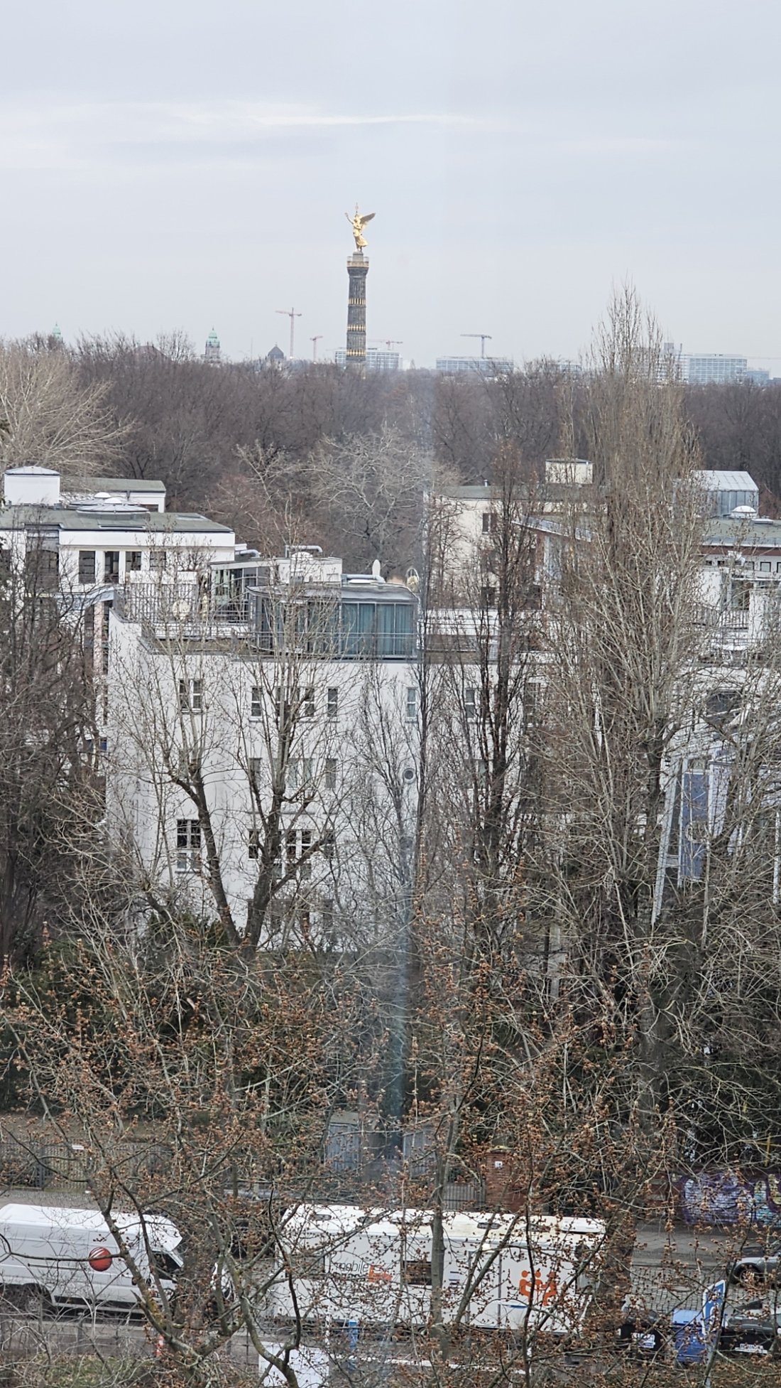IC Berlin 2.jpg