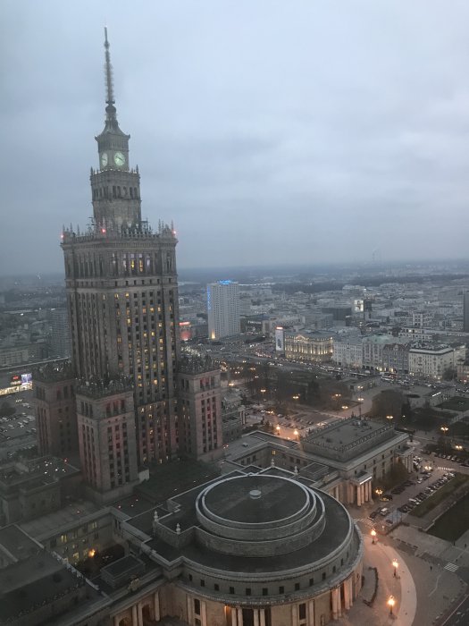 kV%Lg9xXRmGF0TZweFI5vw.jpg