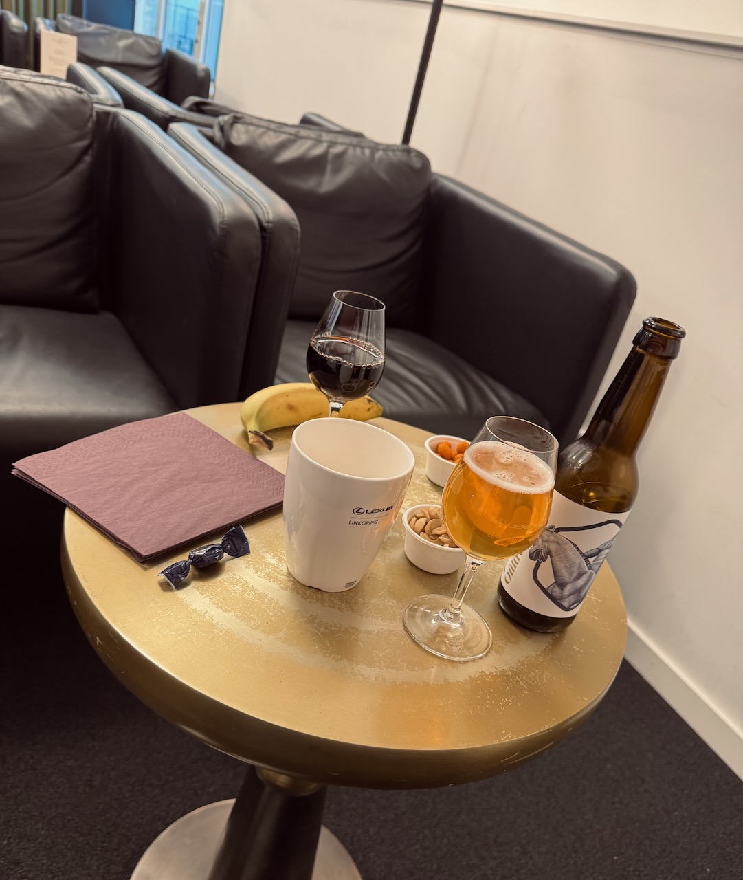 lounge.jpeg