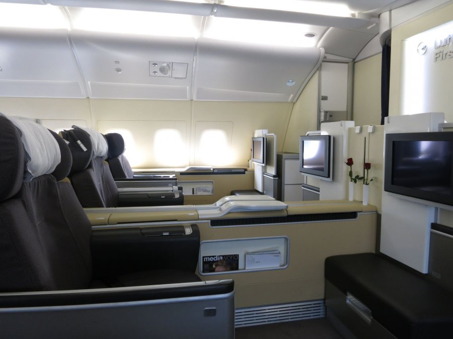 Lufthansa First PEK-FRA, 22.JPG