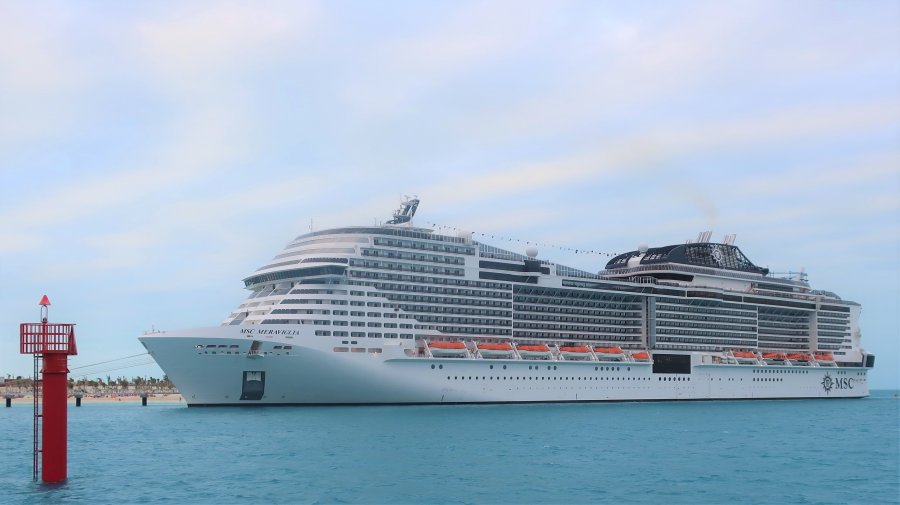 MSC Meraviglia.JPG