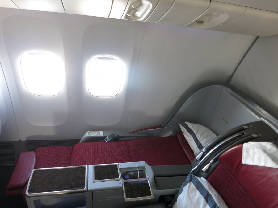 Qatar Airways Business class B777 BKK-HAN, 17.JPG
