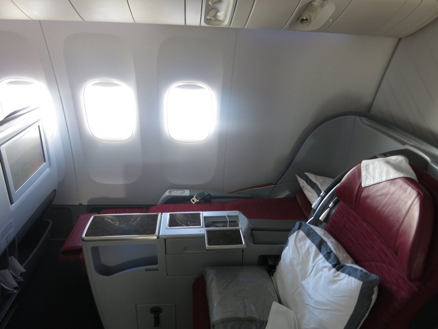 Qatar Airways Business class B777 BKK-HAN, 18.JPG