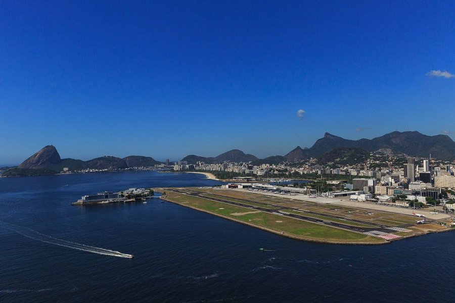 Santos_Dumont_by_Diego_Baravelli.jpg