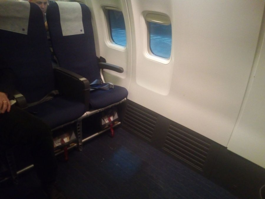 SAS Boeing 737.jpg