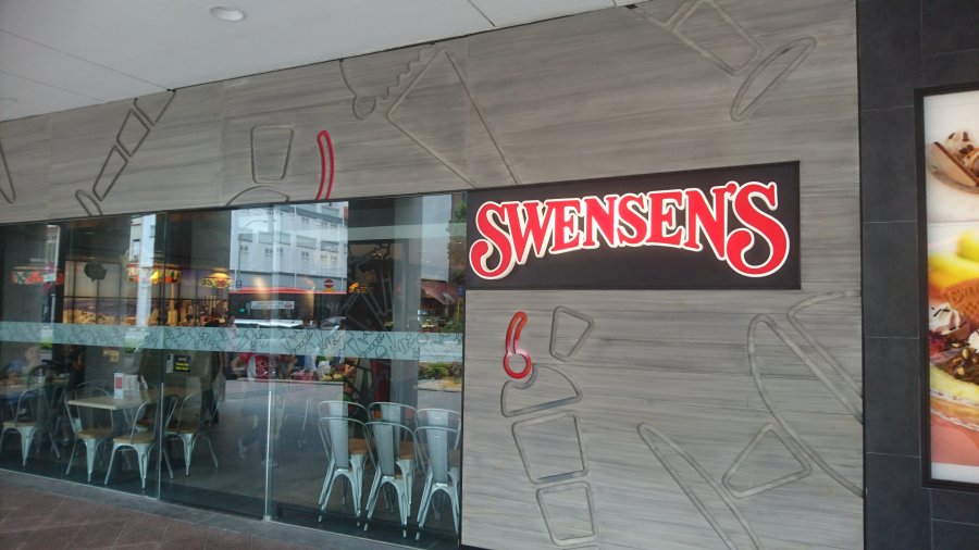 Swensens.JPG