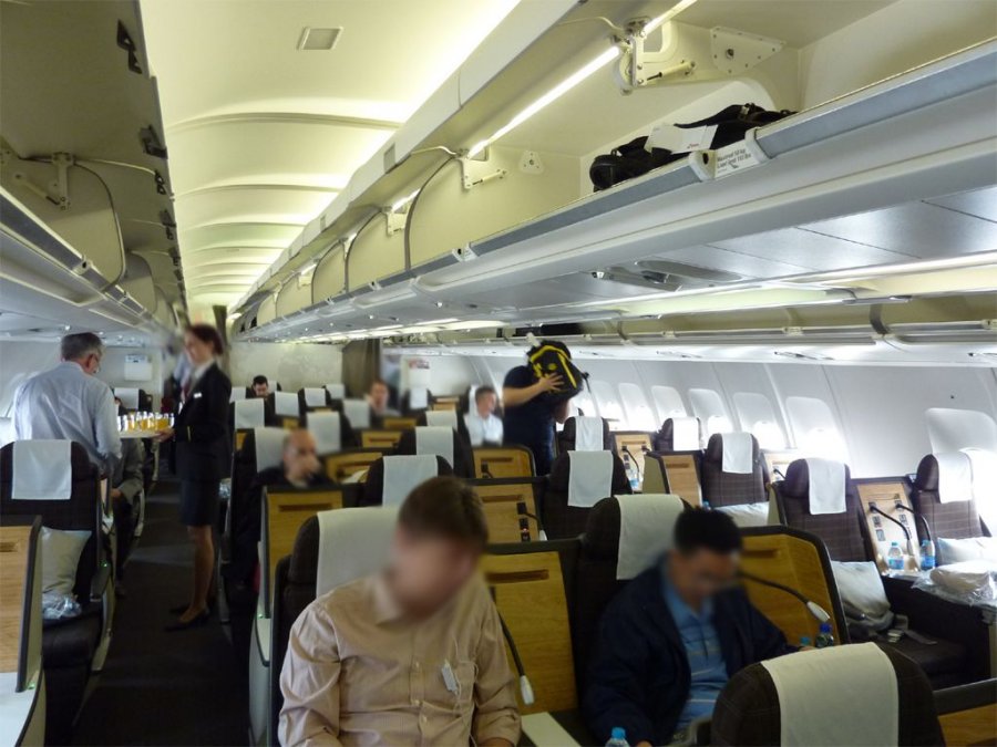 SWISS PVG-ZRH.jpg