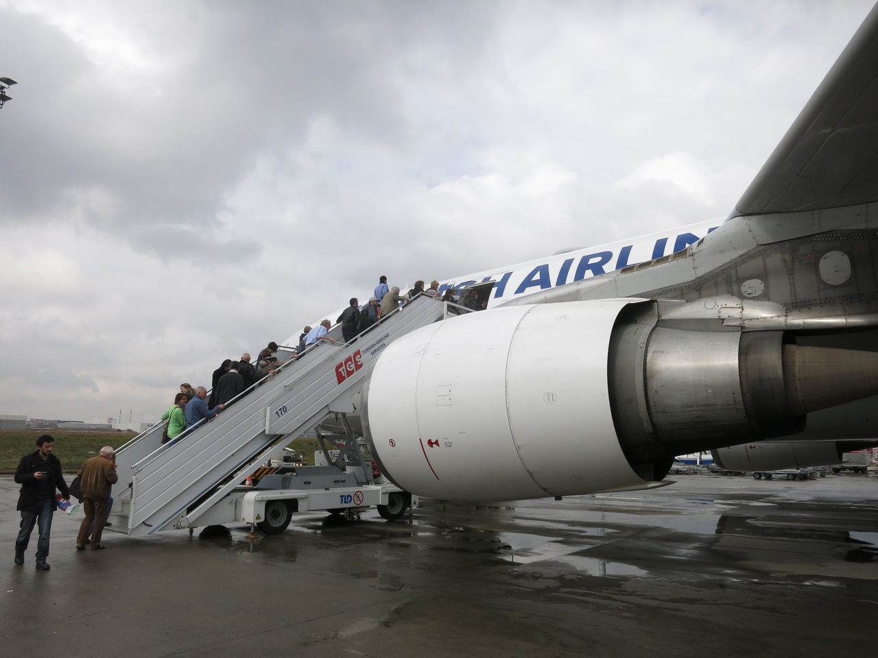 Turkish Airlines Economy class A330, - Jet Airways wet lease, 007.JPG