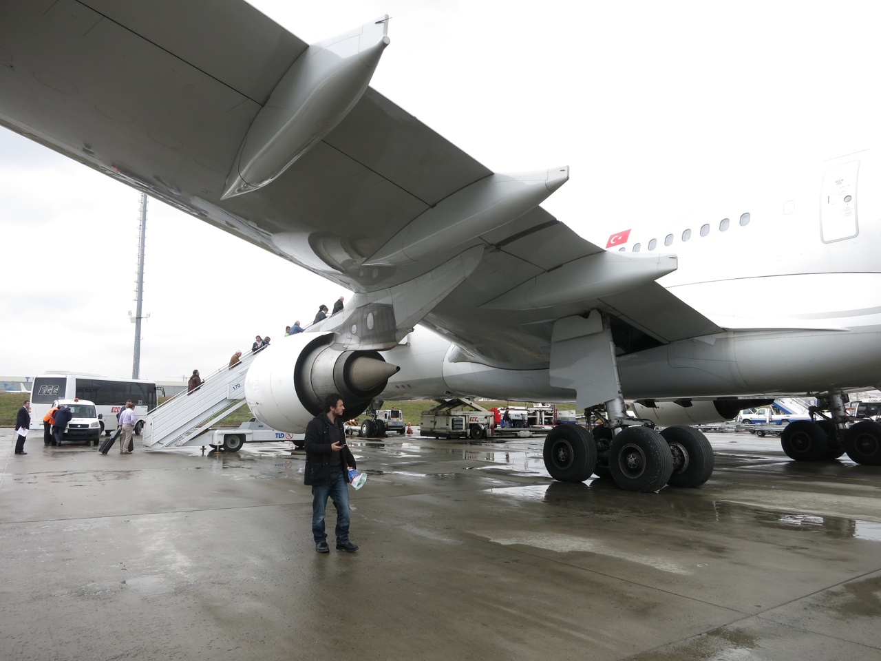 Turkish Airlines Economy class A330, - Jet Airways wet lease, 008.JPG