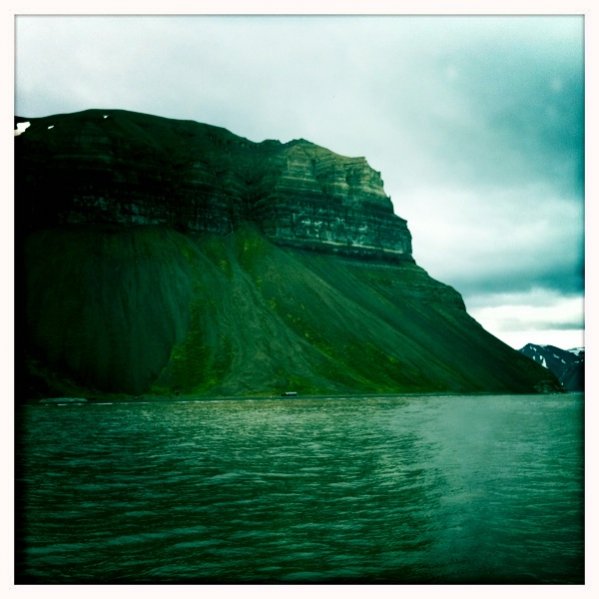 iphone 826.jpg iphone 826.jpg