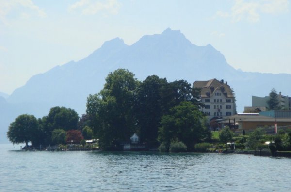 weggis.jpg weggis.jpg