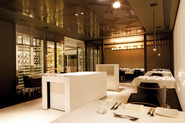 Qatar Airways Premium Lounge London Heathrow - Pic 4.jpg Qatar Airways Premium Lounge London Heathrow - Pic 4.jpg