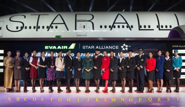 eva-air2.jpg eva-air2.jpg