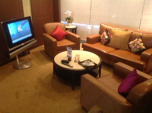 Thai First Class lounge10.jpg