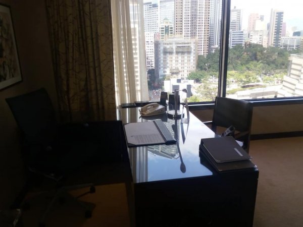 SuiteInterContinentalHongKong2.jpg