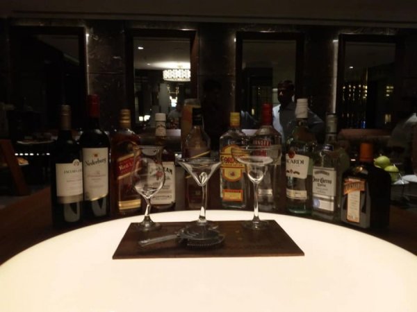 DhakaInterContinentalClubLounge19.jpg