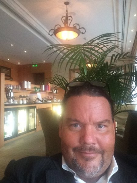 KievInterContinentalClubLounge.jpg