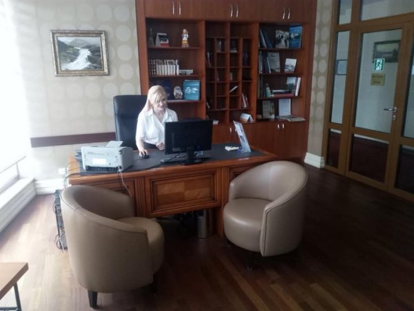 MinskCrownePlazaClubLounge1.jpg