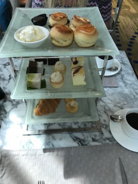 InterContinentalKualaLumpurClubLounge1.jpg