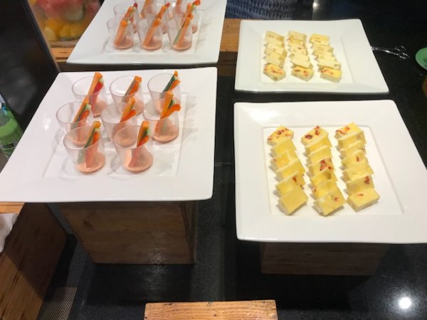 ClubLoungeJenHotelManila18.jpg