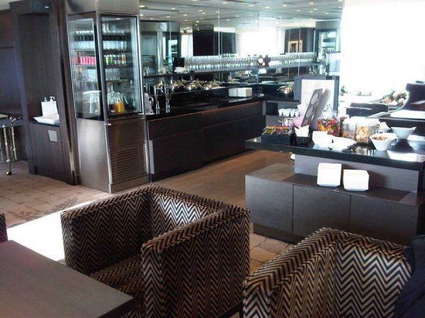 ClubLoungeInterContinentalTokyoBay7.jpg