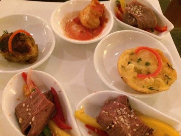 InterContinentalHanoiWestlakeClubLounge14.jpg