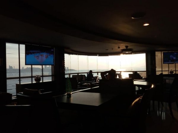 ClubLoungeDusitThaniPattaya2.jpg