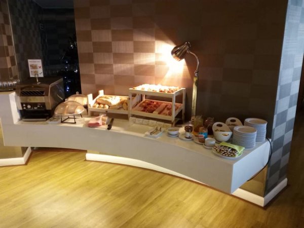 ClubLoungeDusitThaniPattaya13.jpg