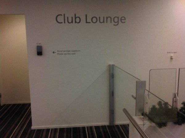 CopenhagenCrownePlazaClubLounge2.jpg