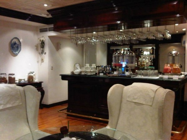 SariPanPacificLoungeJakarta2.jpg