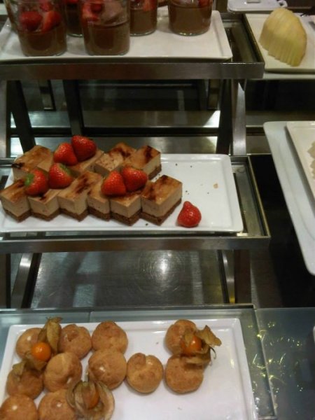 PragInterContinentalClubLounge13.jpg