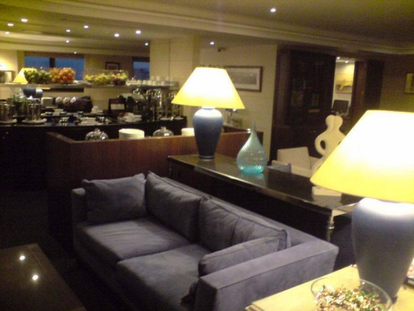 AthenInterContinentalClubLounge.jpg