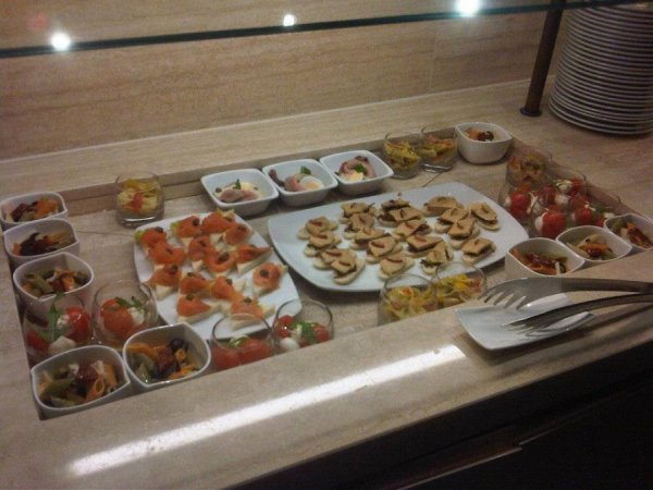 BucharestInterContinentalClubLounge3.jpg