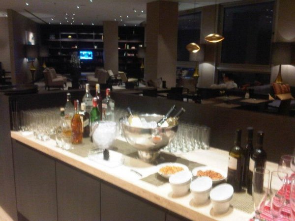 BucharestInterContinentalClubLounge6.jpg
