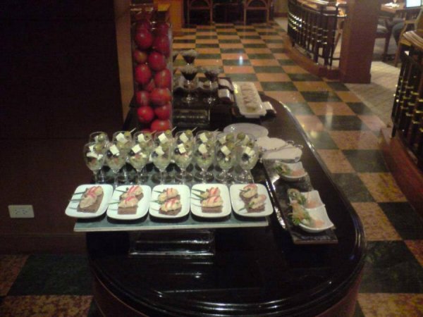 ClubLoungeInterContinentalPhnomPenh3.jpg