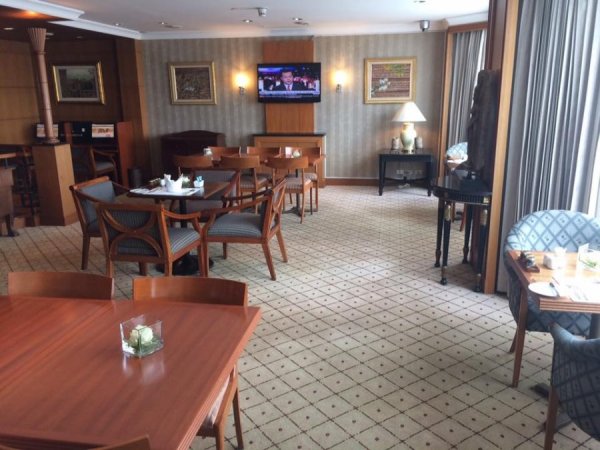 ClubLoungeInterContinentalPhnomPenh10.jpg